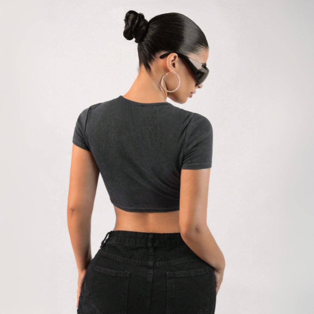 Láncos kivágású női crop top – egy igazán dögös darab