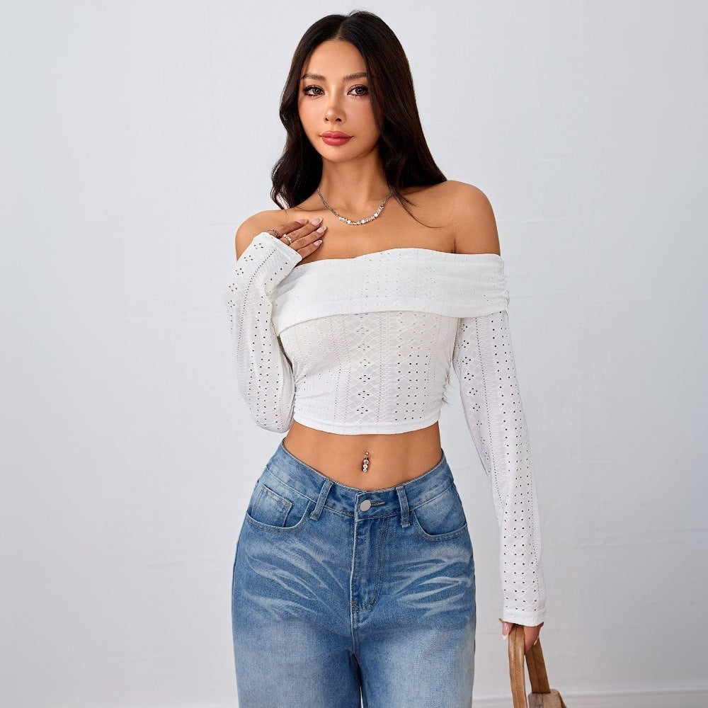 Váll nélküli fehér crop top – bájos és kihívó