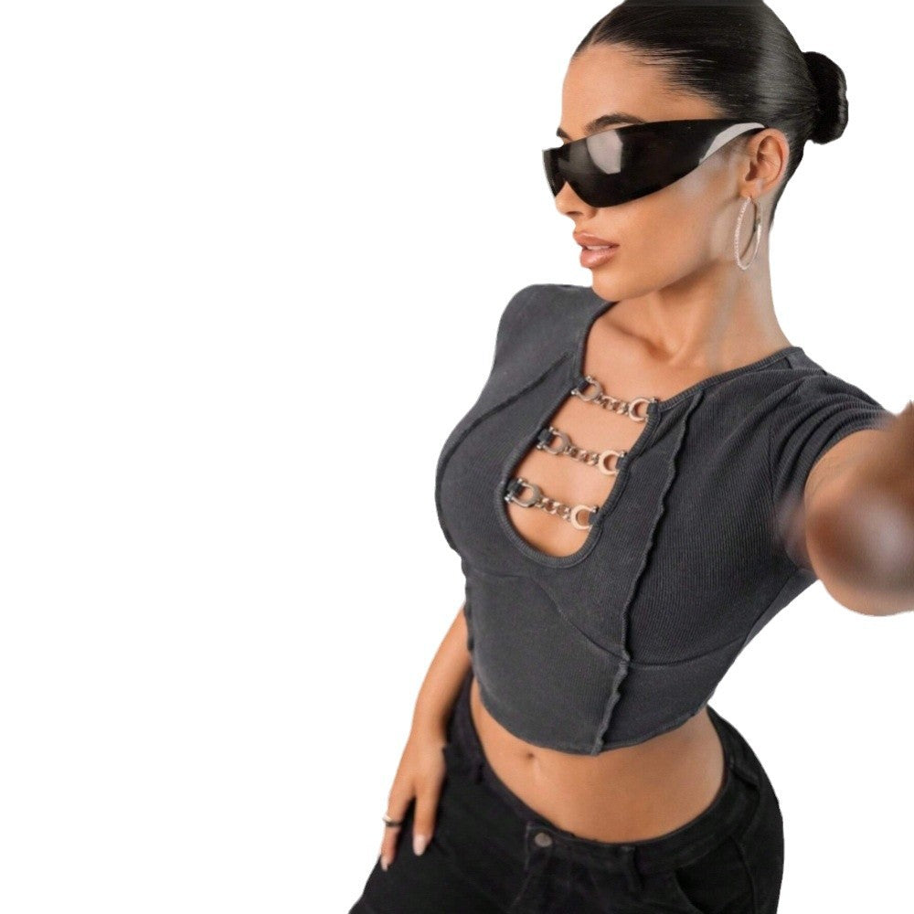 Láncos kivágású női crop top – egy igazán dögös darab